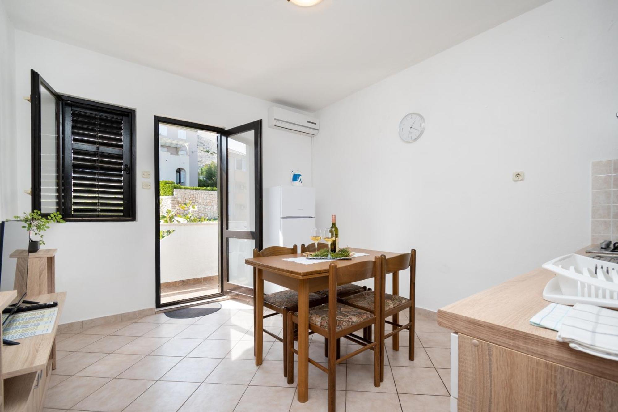 Apartments With A Parking Space Pag - 15765 Pag Town Exterior foto